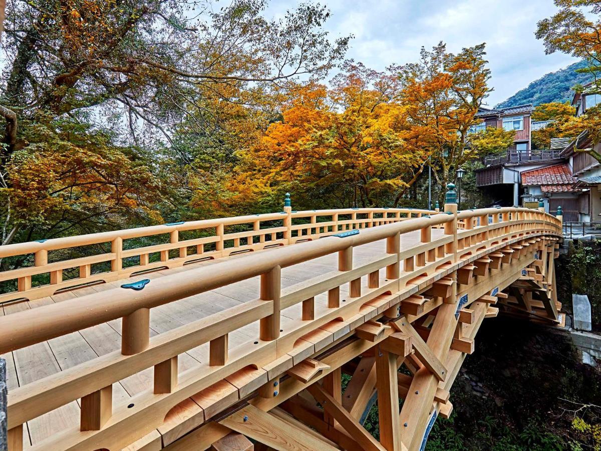 Hotel Ooedo Onsen Monogatari Yamanaka Saichoraku Kaga  Exterior foto